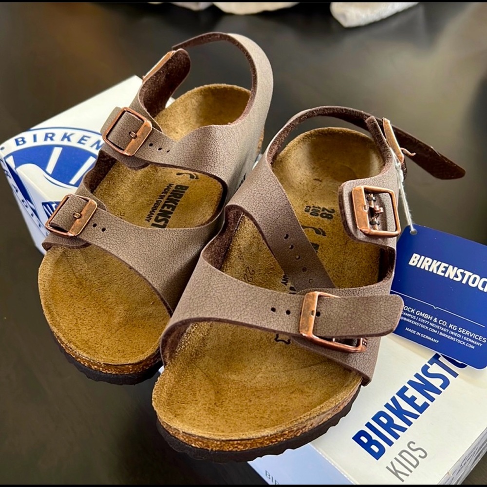New in box kids Birkenstock. 🌼🌼🌼🌼🌼